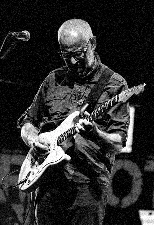 Chester Kamen, guest musician with Echoes on The Wall European Tour 2022–23